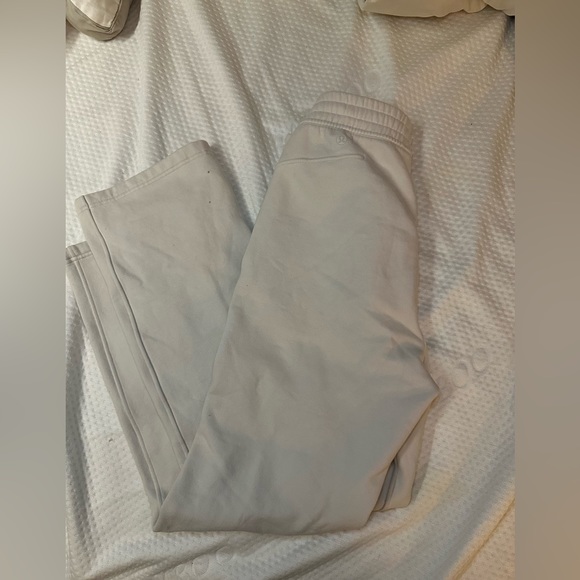Lululemon loungeful pants - Picture 2 of 3